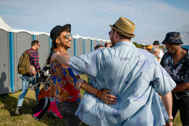 Best Portable toilet rental cost  in Vadnais Heights, MN